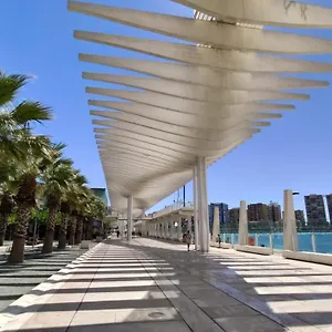 Junto Al Centro , Málaga España